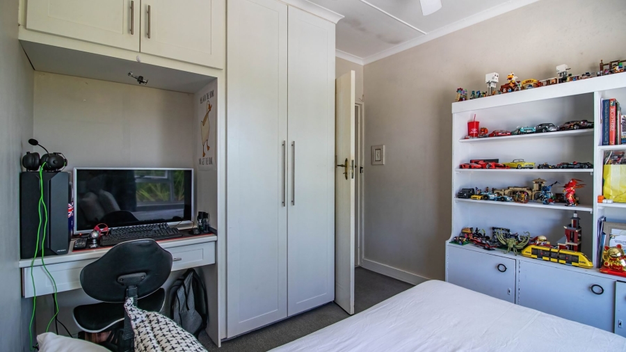 4 Bedroom Property for Sale in Beacon Bay Eastern Cape